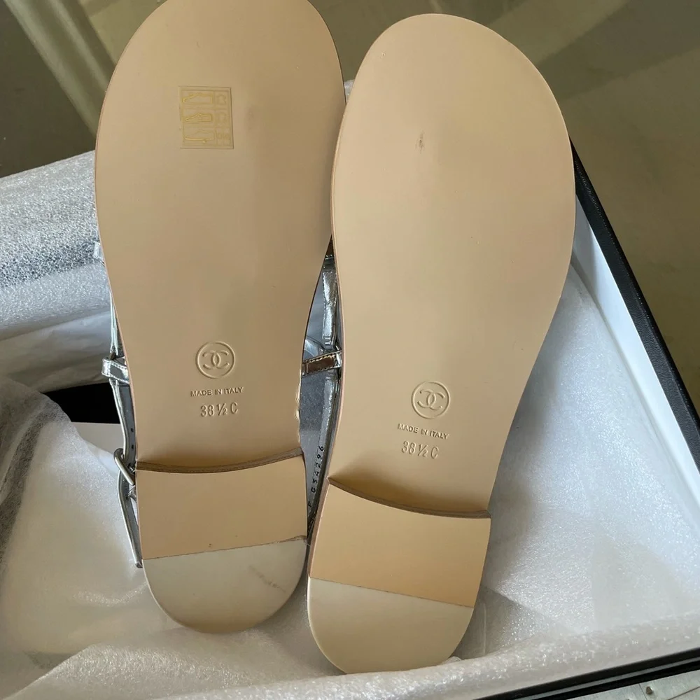 CHANEL authentic brand 5c
